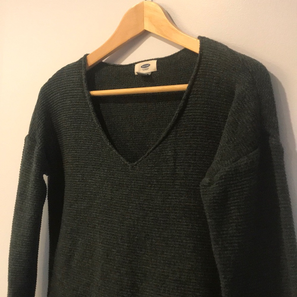 Forest green v-neck sweater